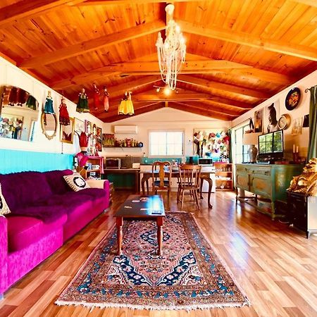 The Bohemian Art Studio Creswick Exterior photo